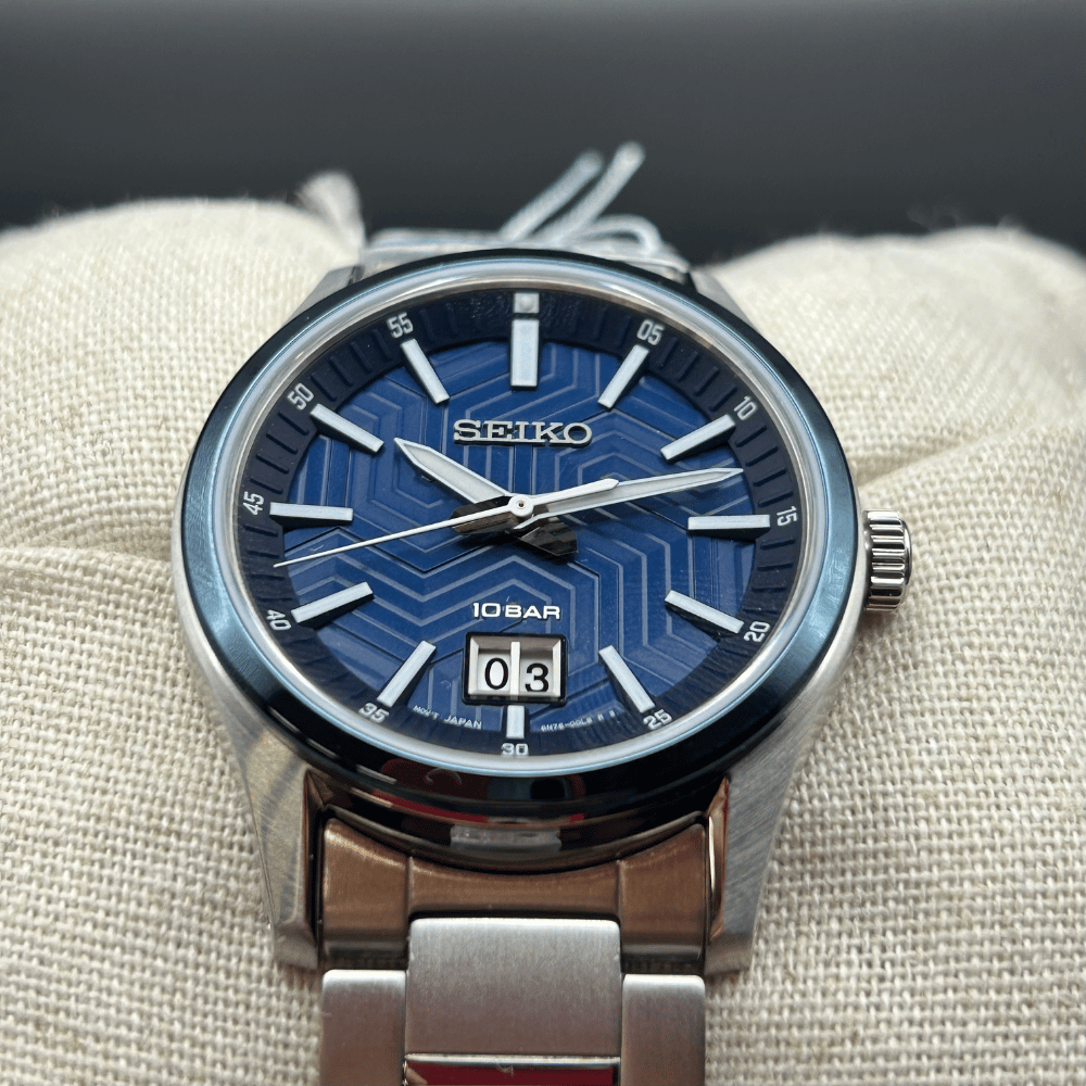 Seiko SUR559P1 Blue Textured Dial Unworn Full set