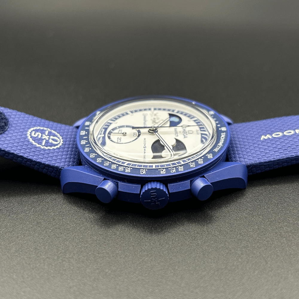OMEGA x Swatch MoonSwatch Mission to Earthphase Hunter’s Moon, Moonshine Gold