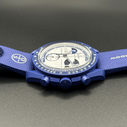 OMEGA x Swatch MoonSwatch Mission to Earthphase Hunter’s Moon, Moonshine Gold